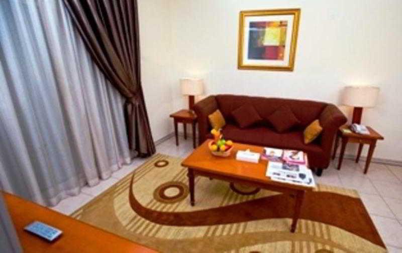 Apart-hotel Icon